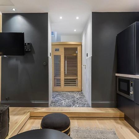 Victor Hugo Romantic Suite - Sauna Et Balneo Lyon Exterior foto